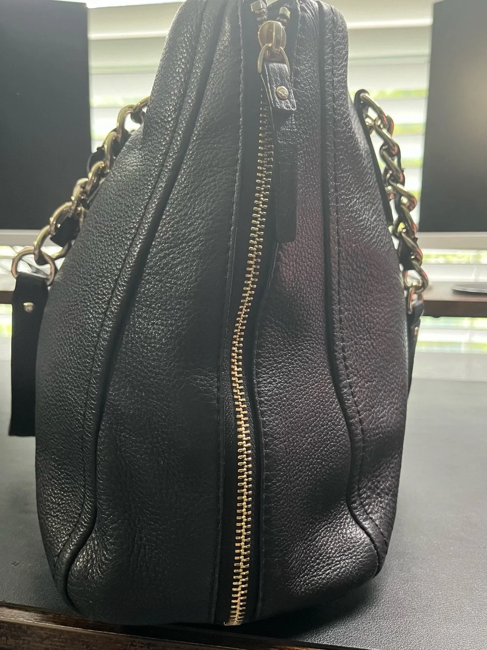 kate spade Cobble Hill Andee Chain-Handle Black Leather Shoulder Tote